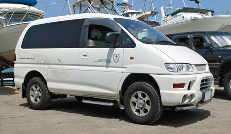 Изображение Delica (L400)